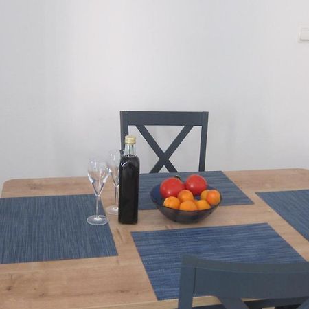 Apartment Marina Srima Luaran gambar