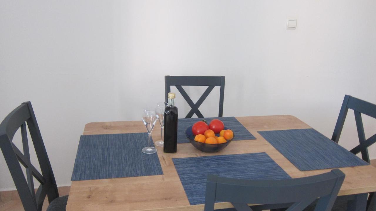 Apartment Marina Srima Luaran gambar